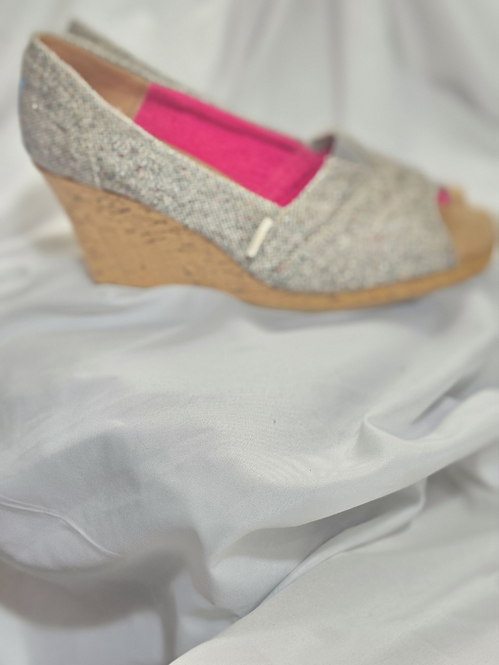 TOMS Women's Grey Speckled Open-Toe Wedge - Pink Lining - Picture 3 of 5